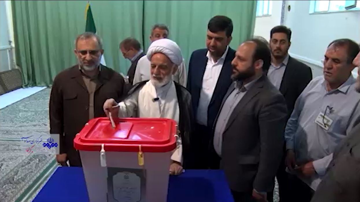 پشتیبانی ملت از منتخب مردم