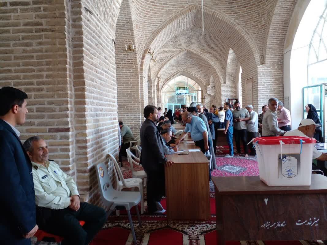 شور و حال انتخاباتی در نیشابور شور و حال انتخاباتی در نیشابور