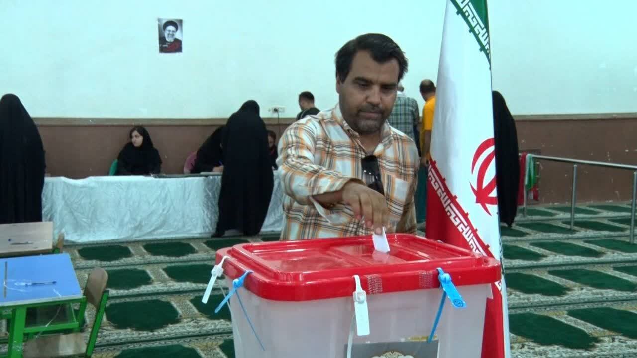 همه شعب در حال رای گیری هستند