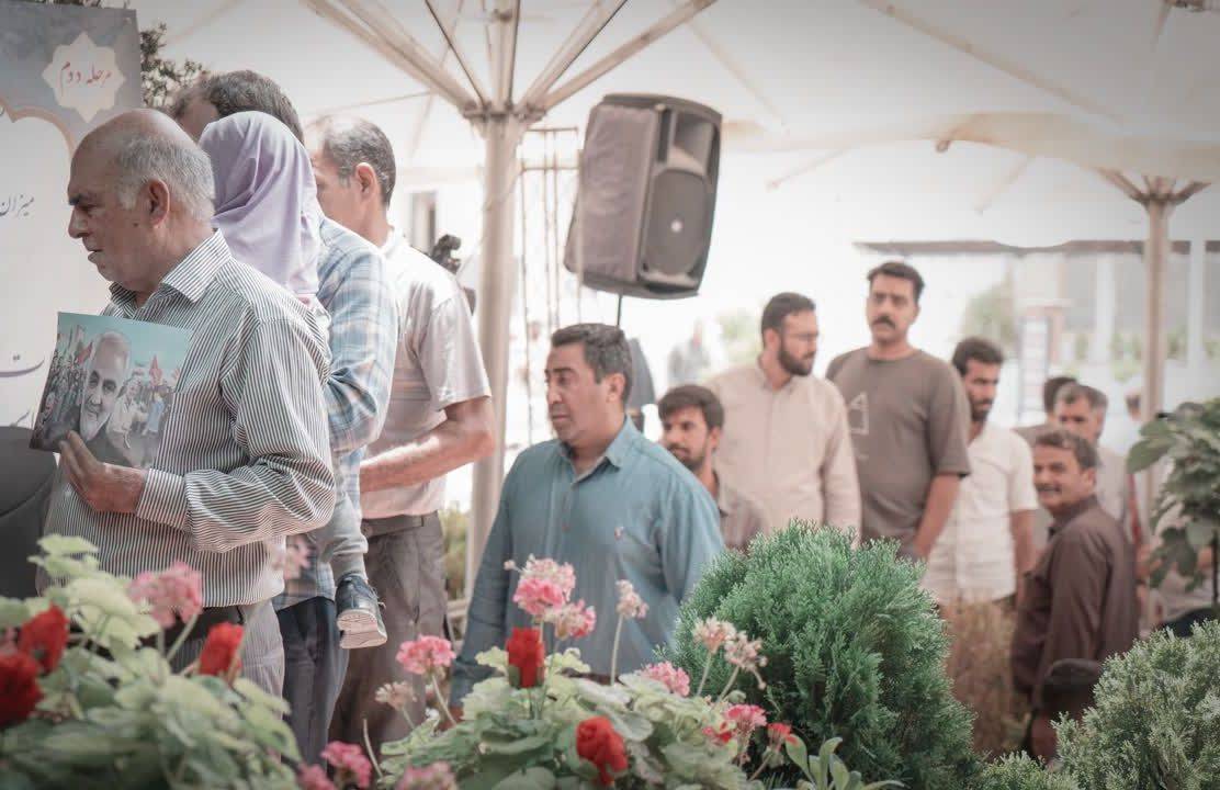 رای گیری در جوار مزارحاج قاسم سلیمانی + تصاویر و فیلم