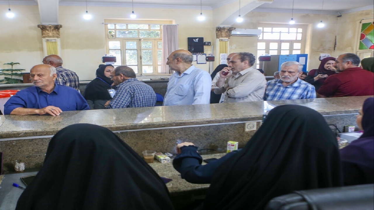 تعدادی از اعضای شعب اخذ رای در گیلان عزل شدند