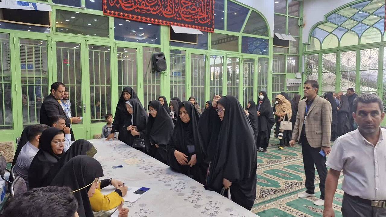 حضور پرشور سیرجانی‌ها در دور دوم انتخابات ریاست جمهوری