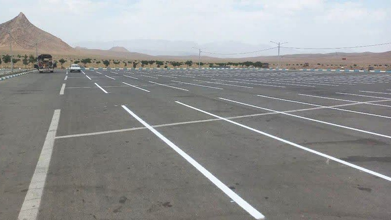 خط‌کشی و لاین‌بندی پارکینگ آرامستان بهشت کریمان