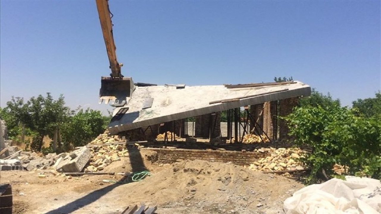 یکسال حبس جزای تخریب اراضی محیط زیست تویسرکان