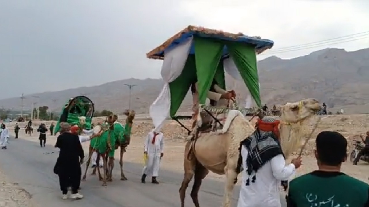 حرکت نمادین کاروان حضرت زینب (س) در جنت شهر + فیلم