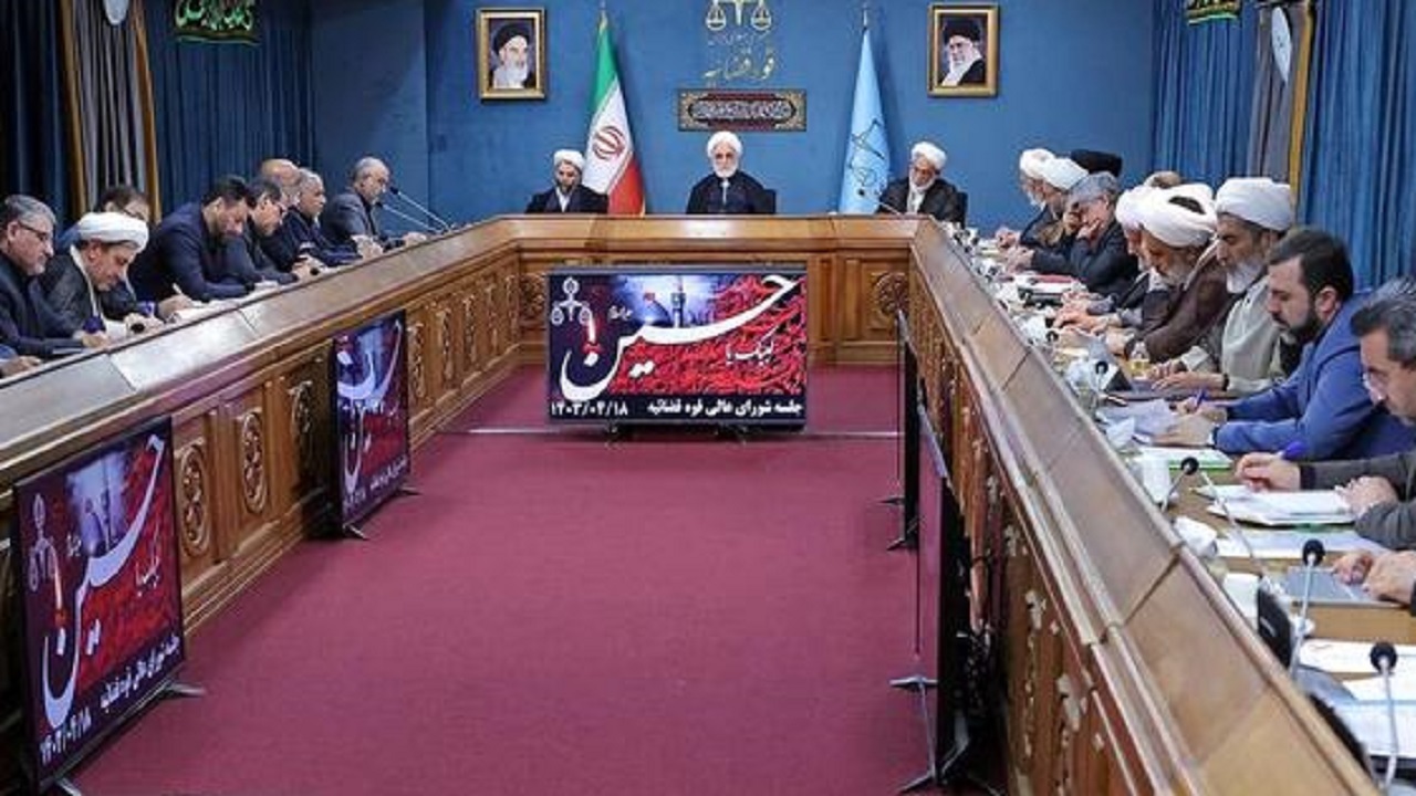 موظفیم به رئیس جمهور منتخب کمک کنیم