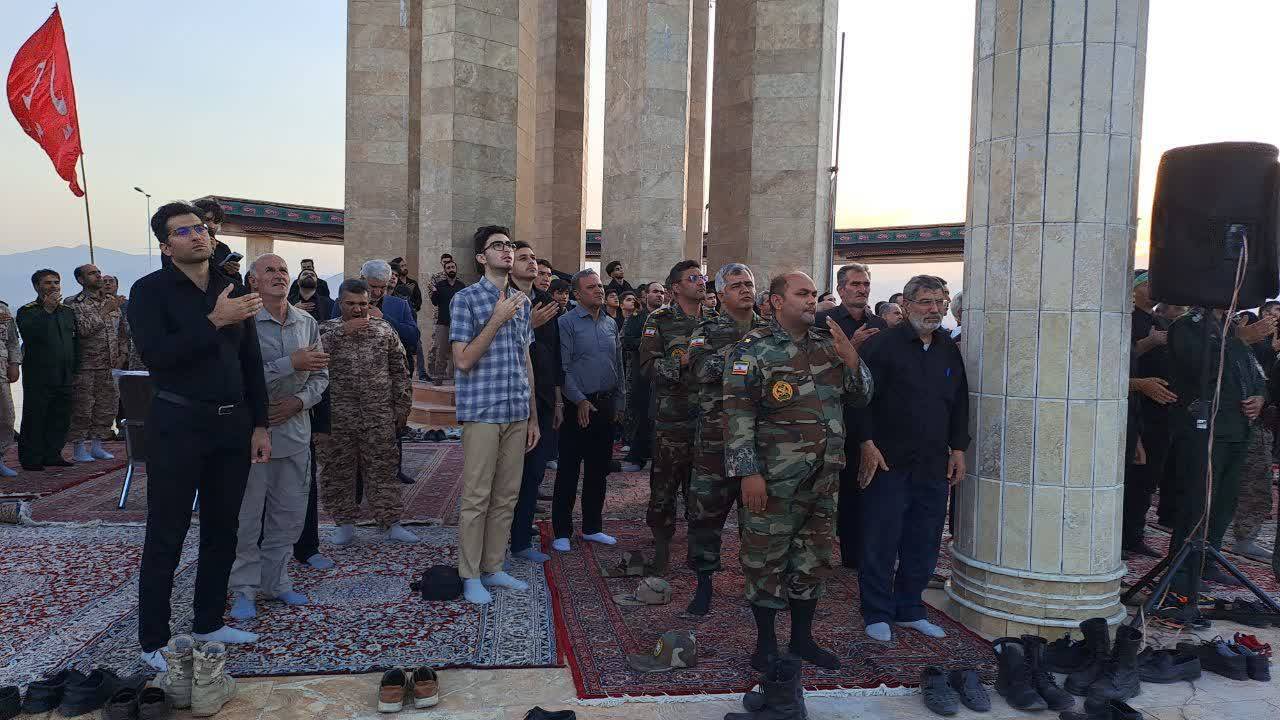 مزار گلزار شهدا در خوی