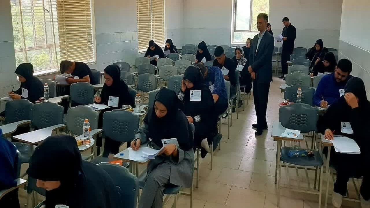 برگزاری آزمون پذیرش بهورز در دانشگاه علوم پزشکی یزد
