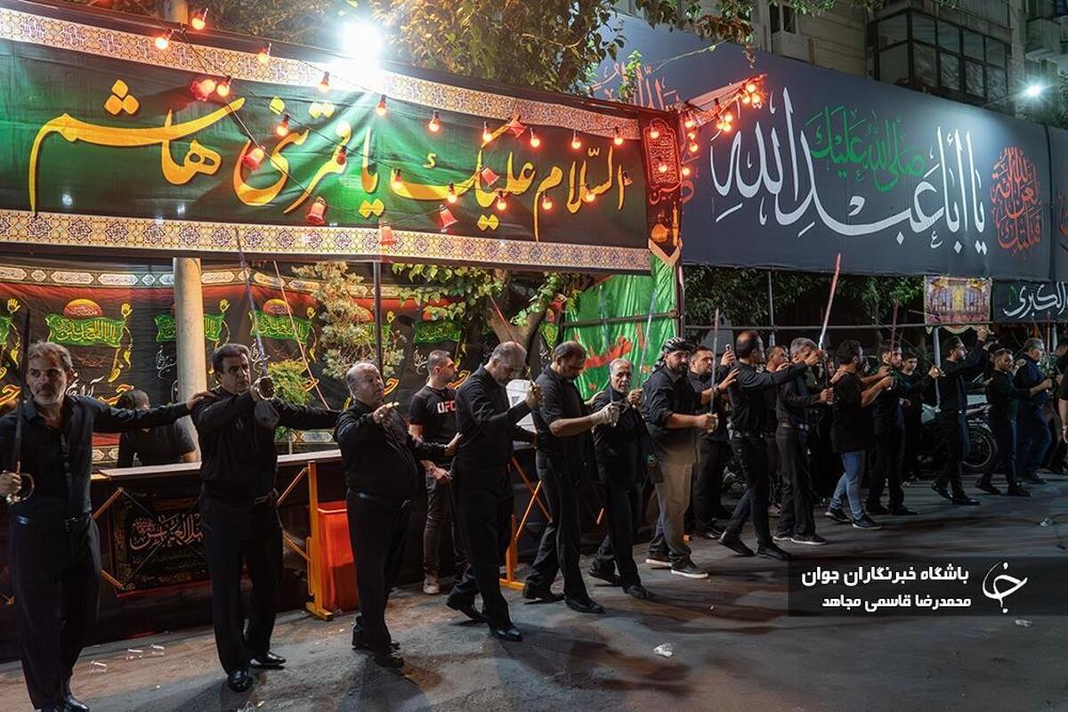 عزاداری در محله دولت اباد تهران