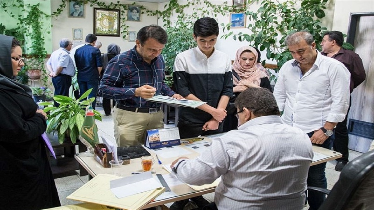 ثبت نام پایه‌های داخلی برعهده مدیر مدرسه است