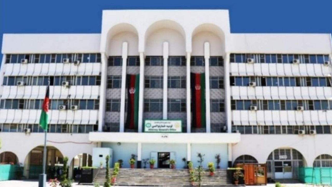تعلیق بیش از ۸۰۰ دادستان حکومت پیشین در افغانستان