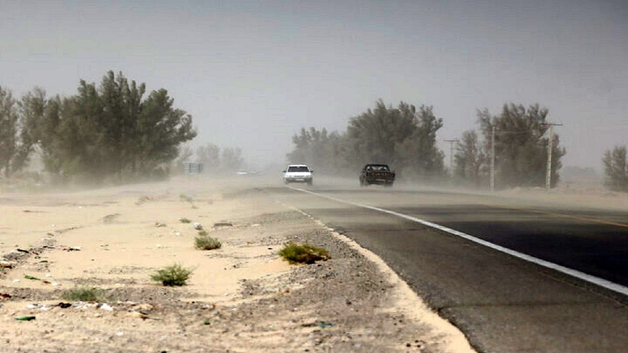 تداوم باد و گردوخاک تا چهارم تیرماه در اصفهان
