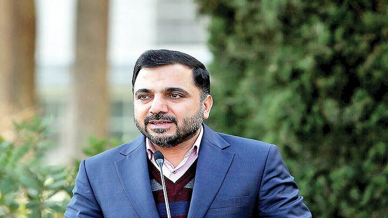 اجرای ۱۰ هزار کیلومتر فیبرنوری در ۳۰۰ شهر ارمغان دولت سیزدهم است