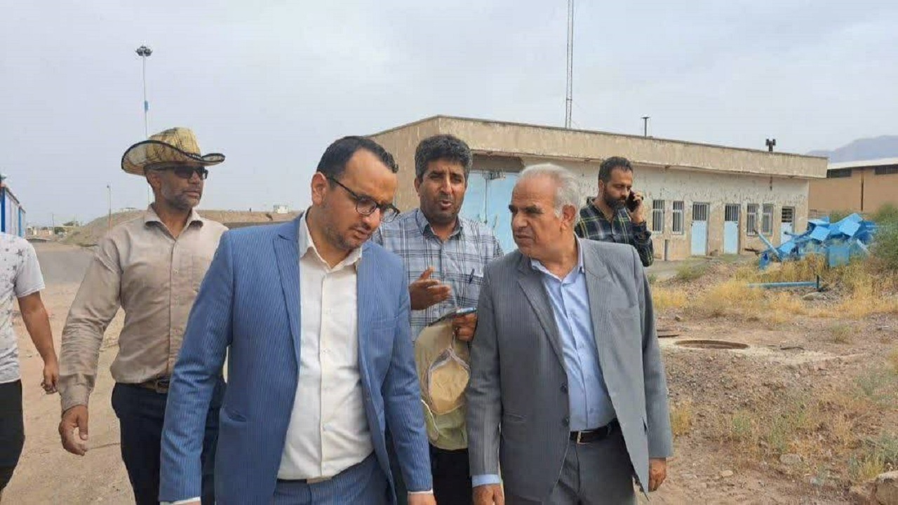 چاه آبی جدید به کمک تامین آب زرند آمد