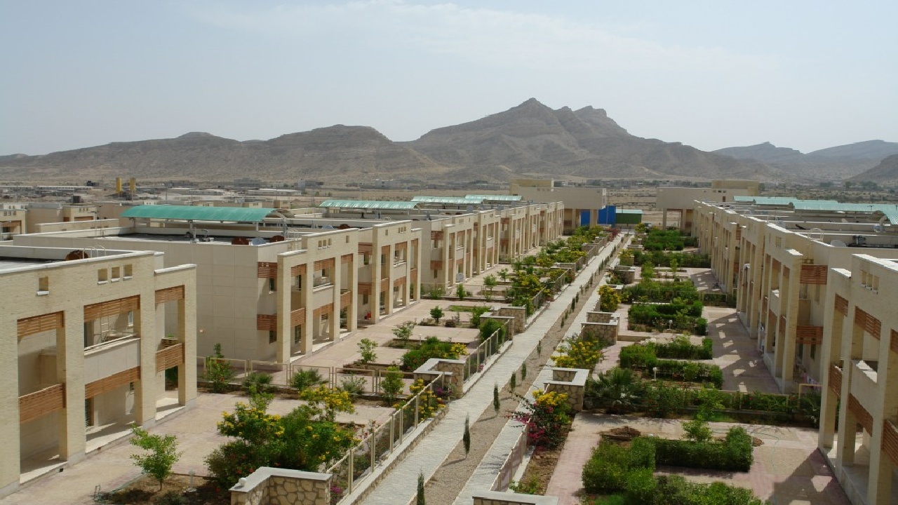 تامین واحدهای مسکونی کارکنان شرکت پالایش آبادان با همکاری بانک مسکن
