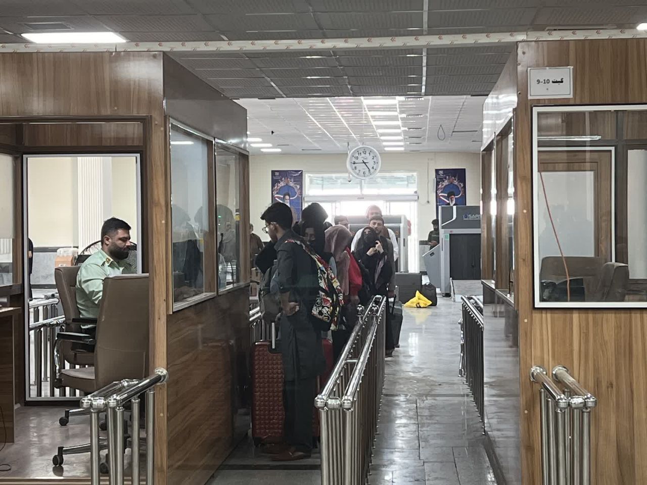 بازدید رئیس دانشگاه پیام نور استان از پایانه مرزی میرجاوه و زائر سرای امام رضا(ع) در نقطه صفر مرزی