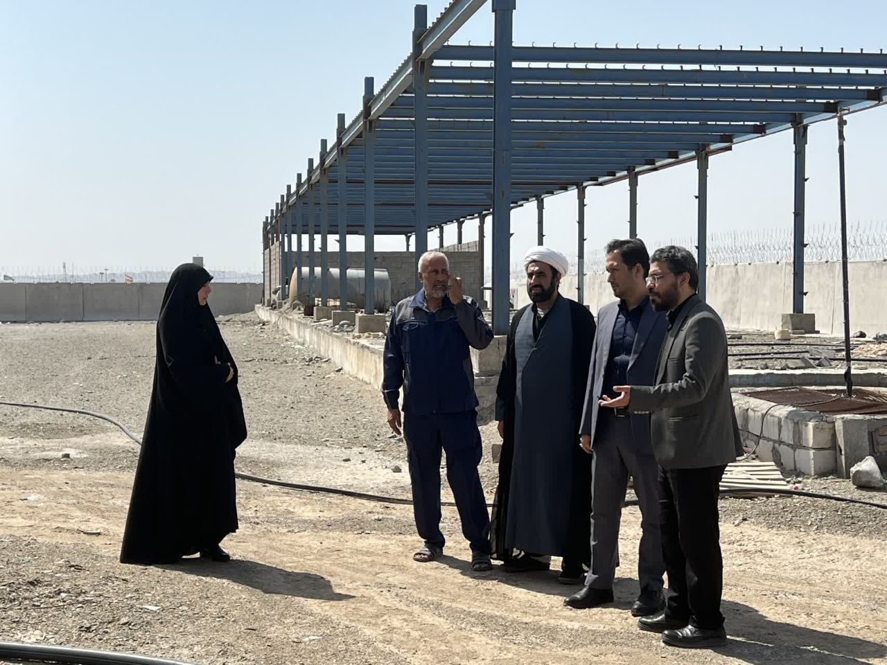بازدید رئیس دانشگاه پیام نور استان از پایانه مرزی میرجاوه و زائر سرای امام رضا(ع) در نقطه صفر مرزی