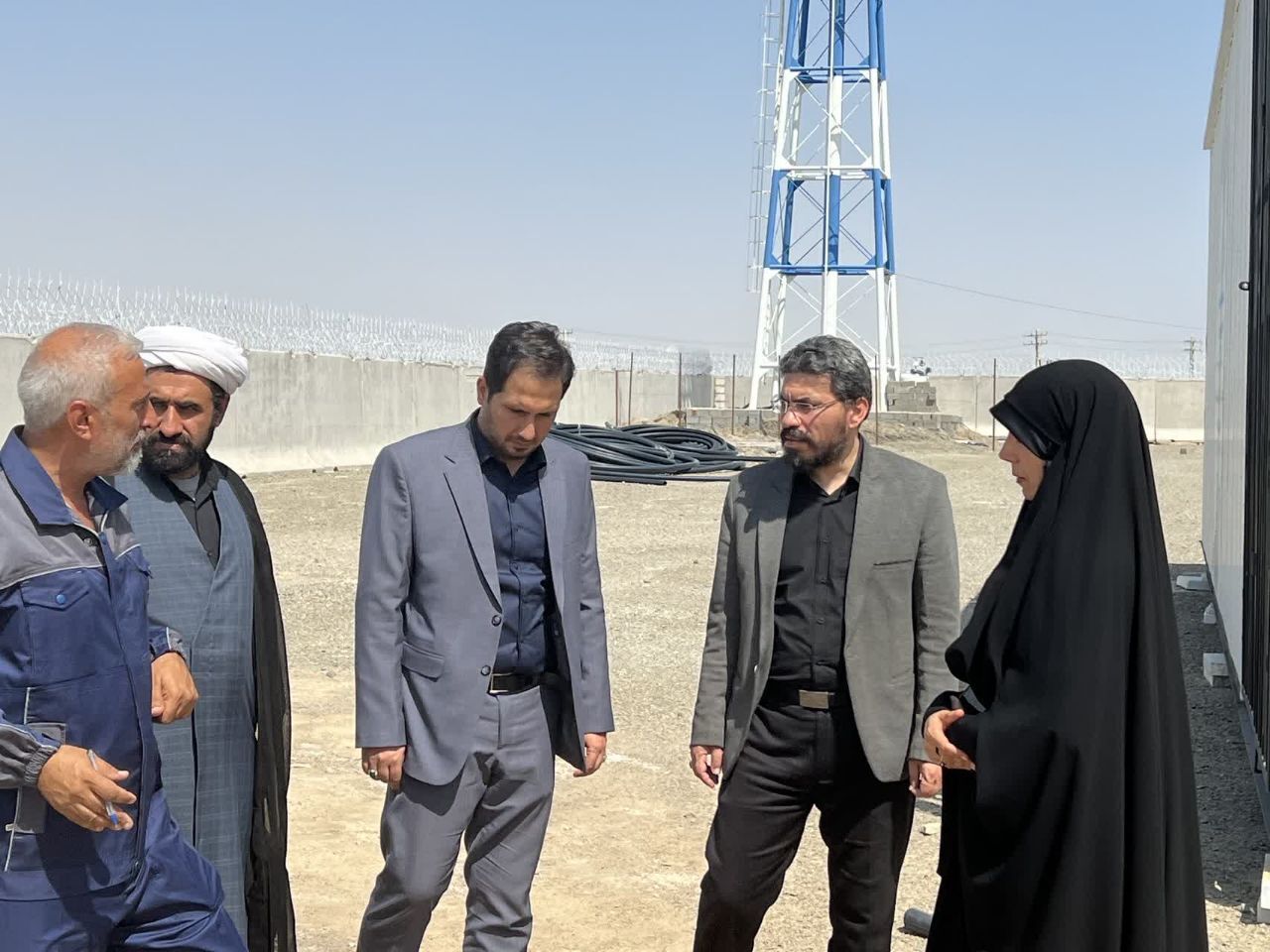 بازدید رئیس دانشگاه پیام نور استان از پایانه مرزی میرجاوه و زائر سرای امام رضا(ع) در نقطه صفر مرزی
