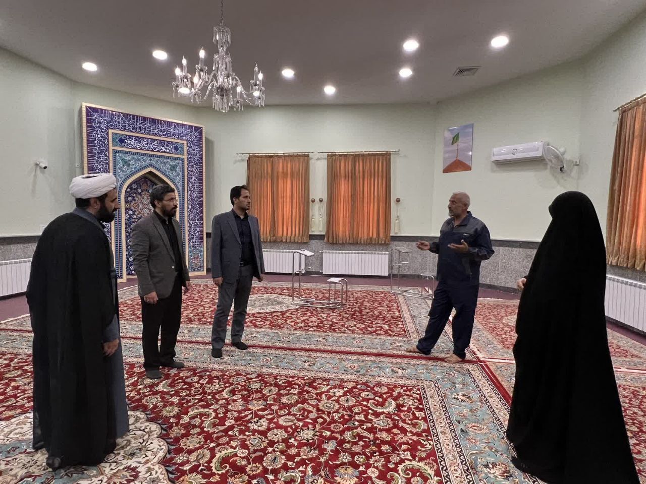 بازدید رئیس دانشگاه پیام نور استان از پایانه مرزی میرجاوه و زائر سرای امام رضا(ع) در نقطه صفر مرزی