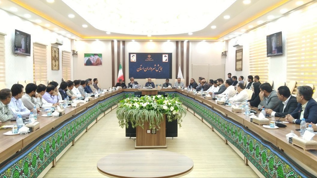 توقف در انجام امور استان به هیچ عنوان قابل قبول نیست