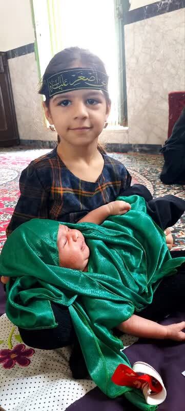 حضور کودکان در مراسم شیرخوارگان