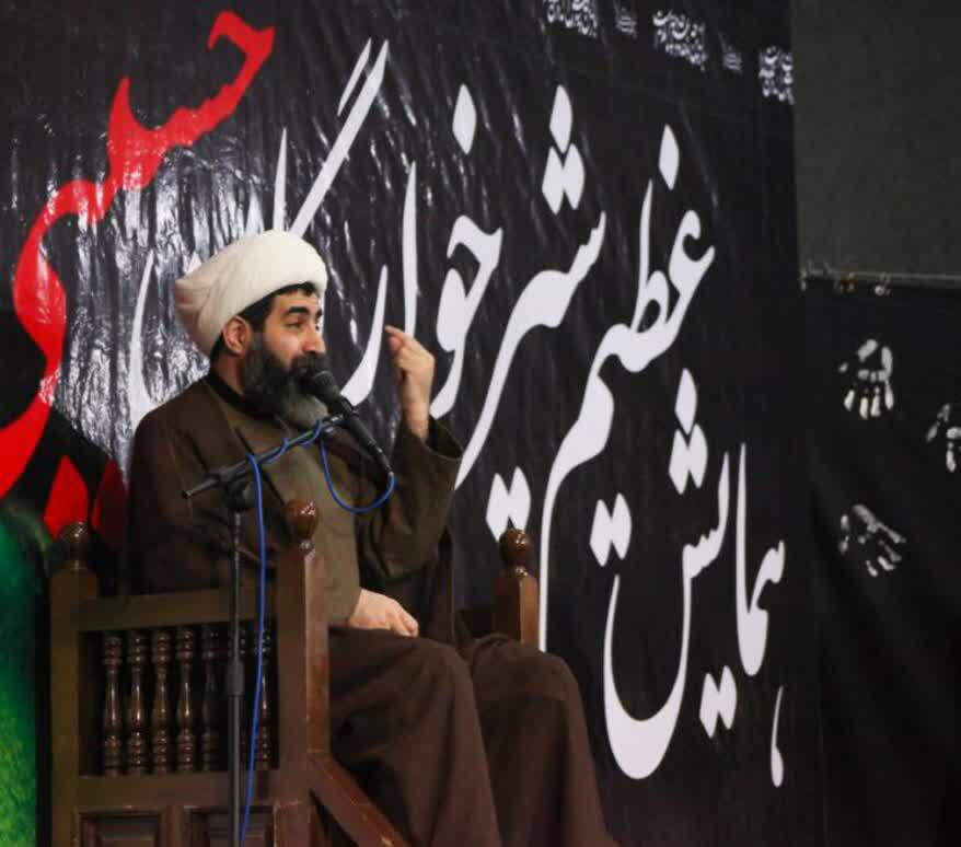 مراسم شیرخوارگان حسینی در لارستان