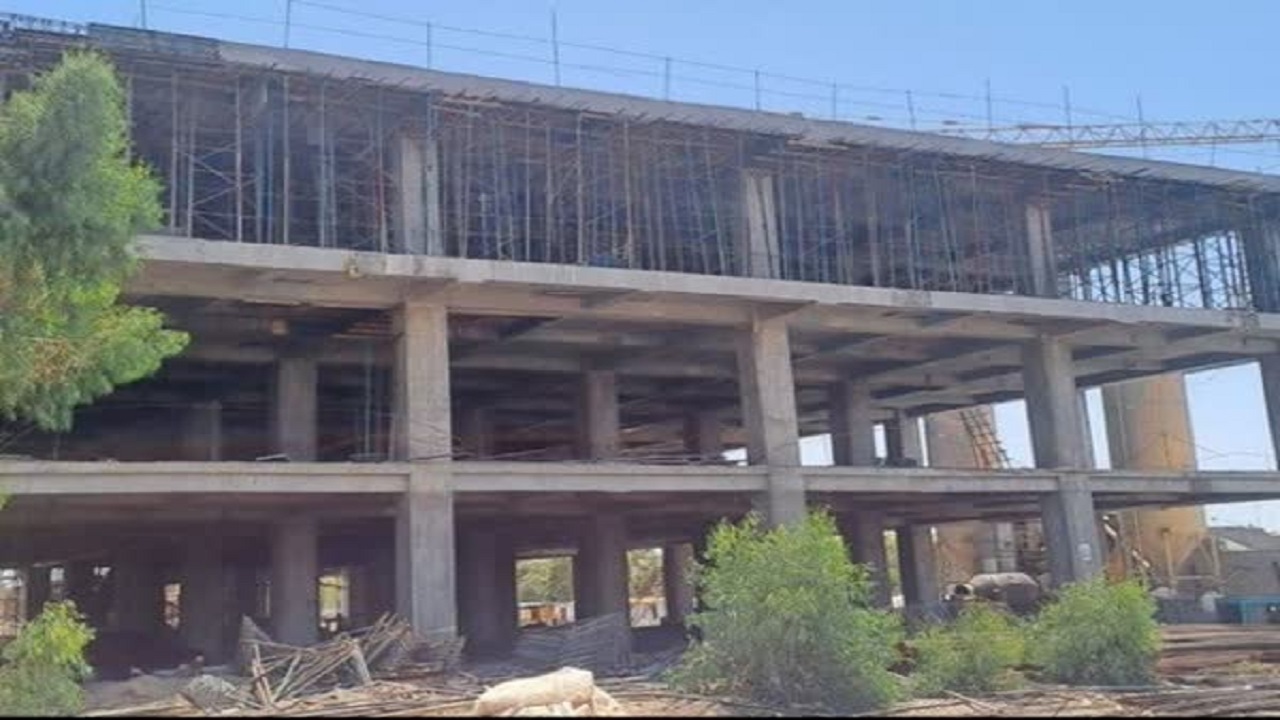 آغاز تکمیل نهایی طرح توسعه بیمارستان‌های نهبندان و طبس