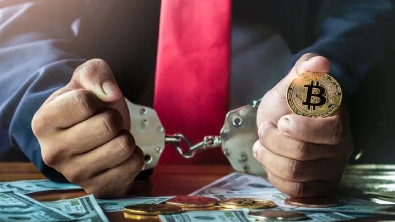 انهدام باند کلاهبرداری ارز دیجیتال در قم