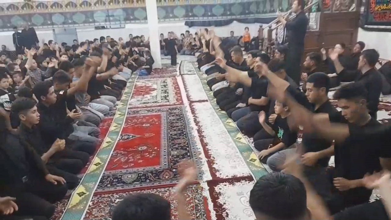 مراسم عزاداری مهاجرین مقیم جوادآباد در ایام محرم + فیلم