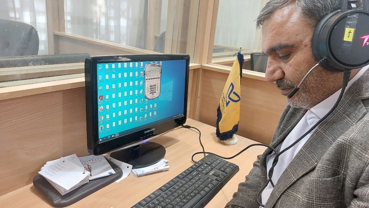 حضور مدیر کل پست سیستان و بلوچستان در سامانه سامد برای پاسخگویی به مردم