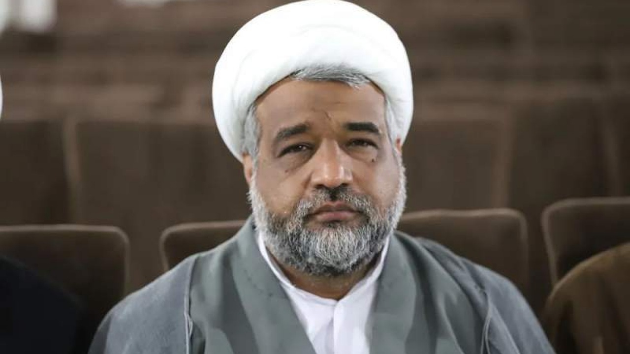 واقعه عاشورا نقطه عطف وحدت است