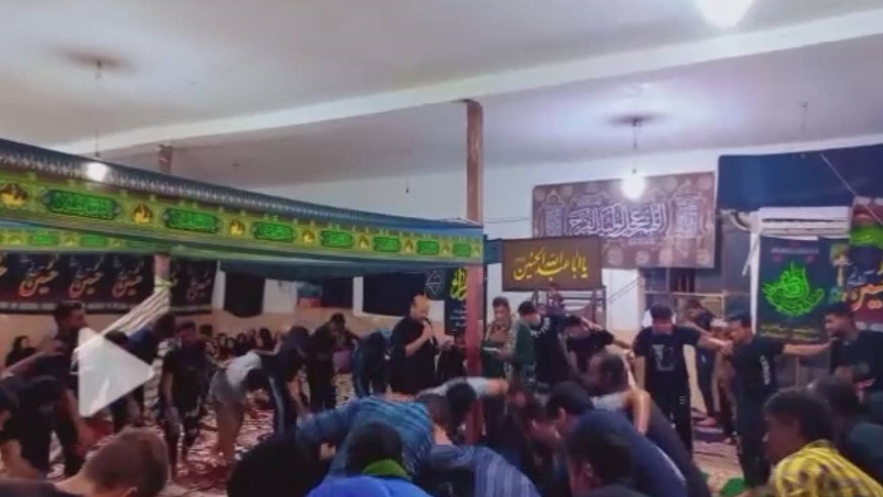 مراسم عزاداری علمدار کربلا در روستای حاجی آباد + فیلم