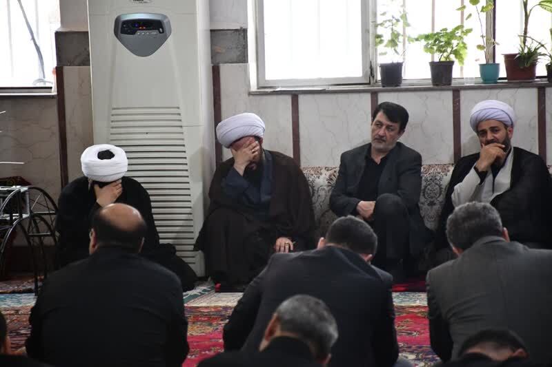 مراسم سینه زنی