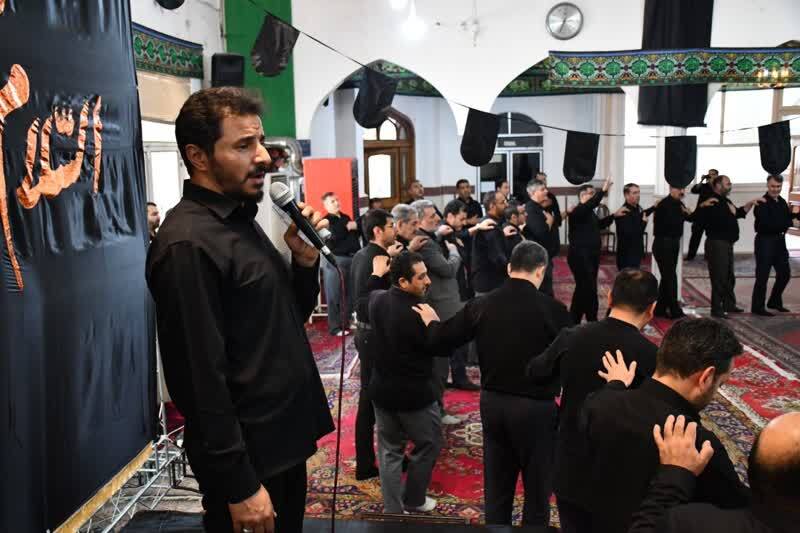 مداح اهل بیت