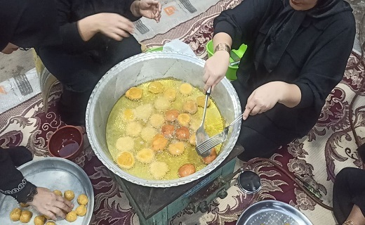 آیین سنتی &laquo;کاکاپزی&raquo; در شب تاسوعا