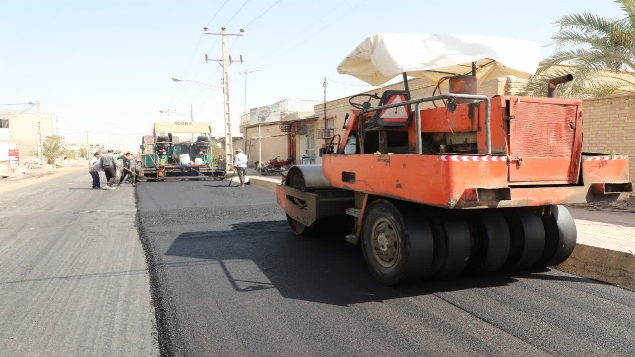 آغاز نهضت آسفالت در معابر اصلی شهر هندیجان
