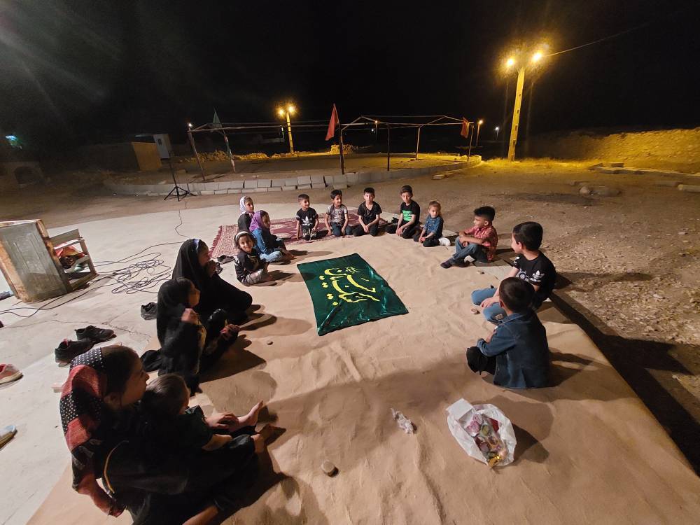 حضور کودکان در مراسم سوگواری شب عاشورا