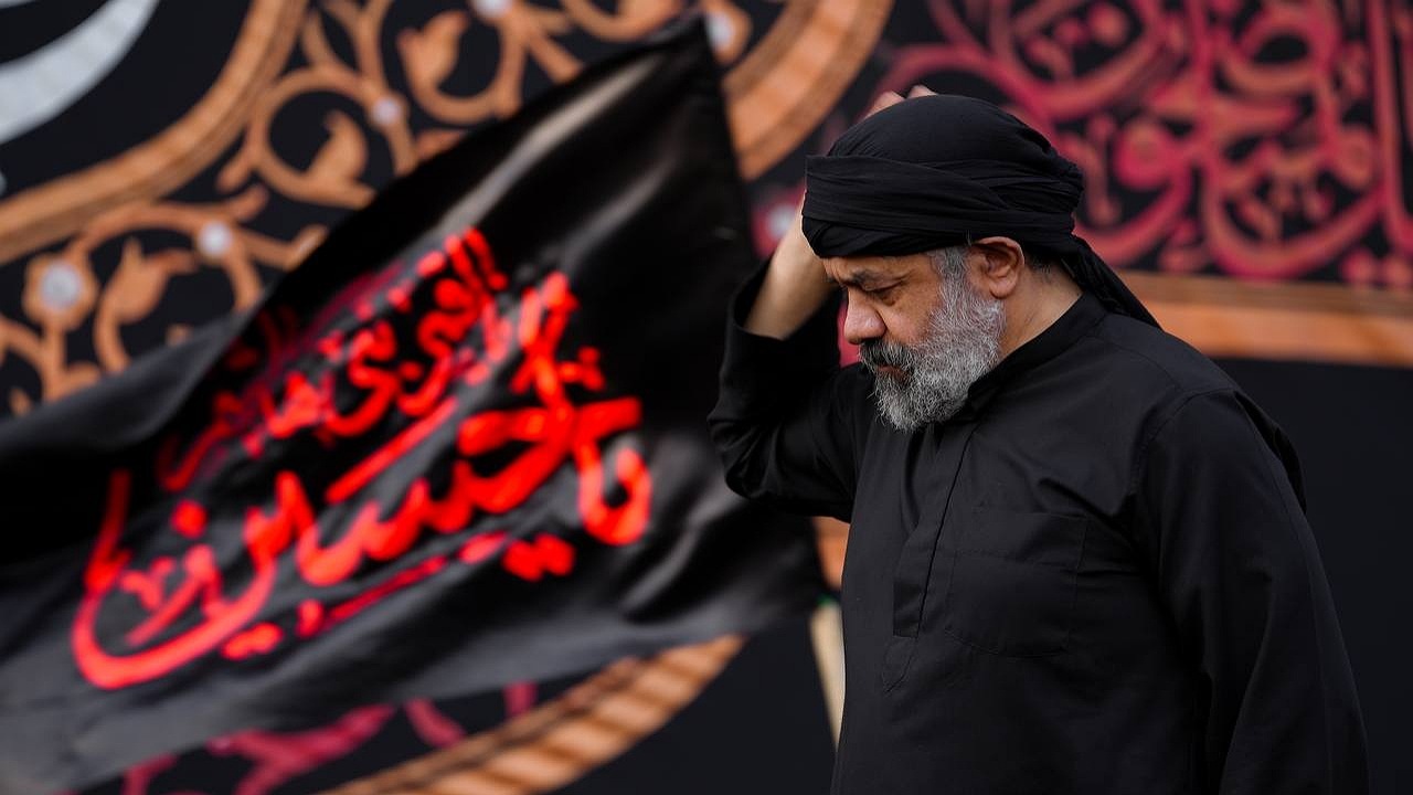 دانلود مداحی شب دهم محرم ۱۴۰۳ با نوای حاج محمود کریمی