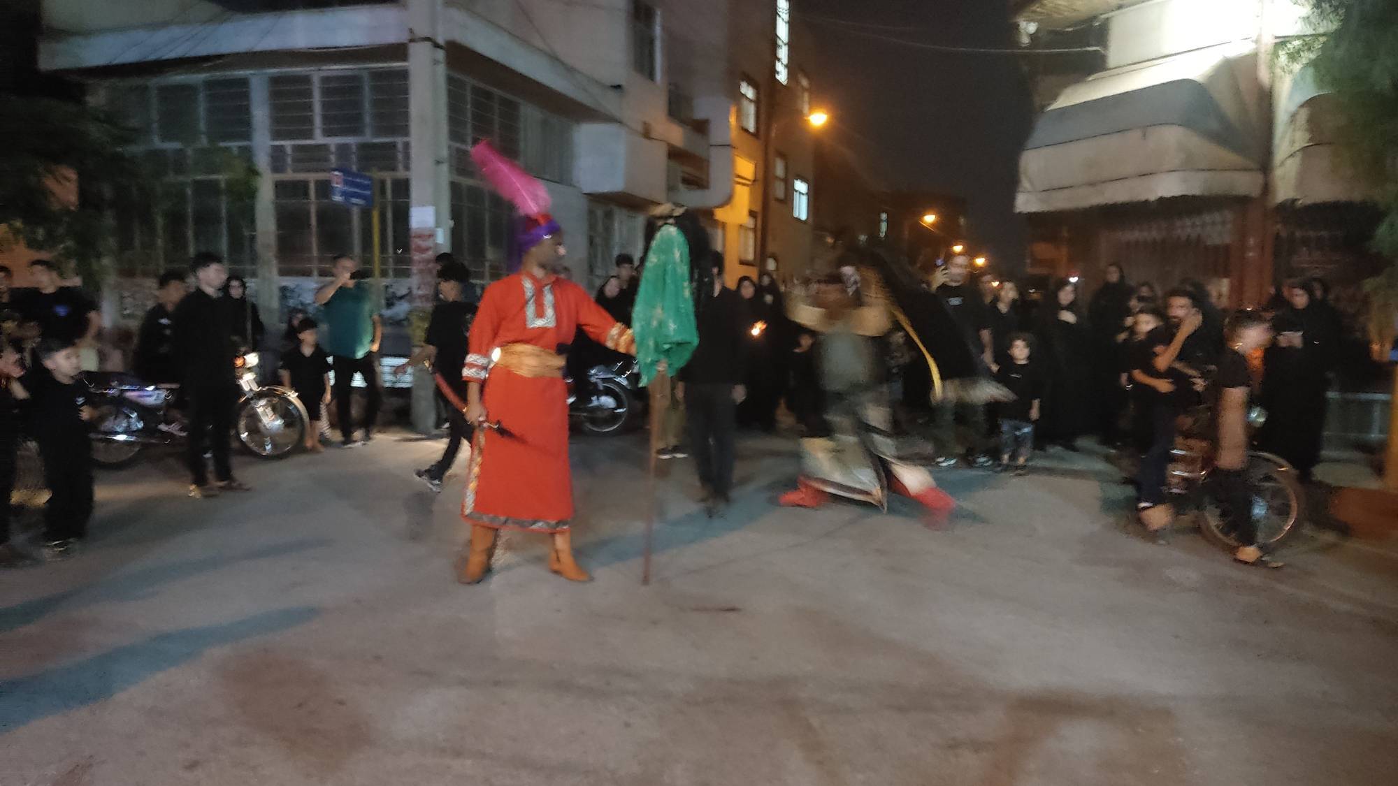 مراسم تعزیه خوانی در شام غریبان امام حسین(ع)