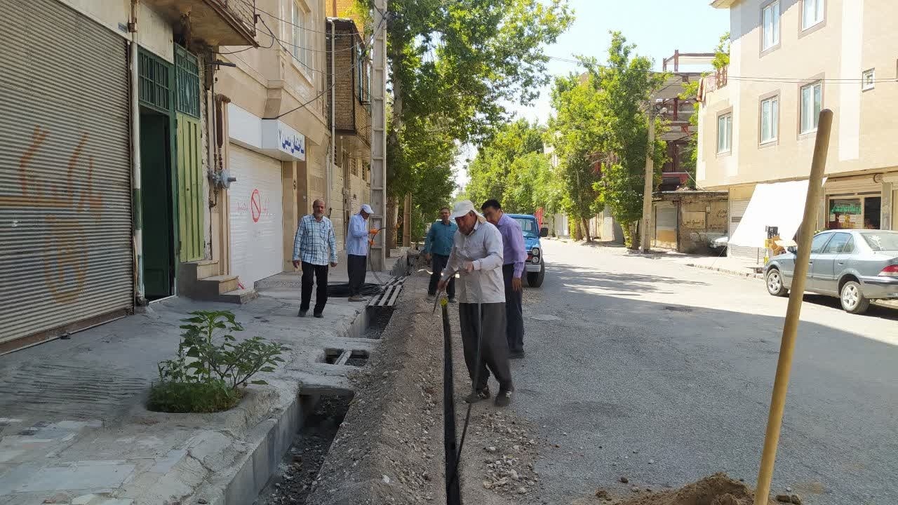 آغاز عملیات اجرایی پروژه توسعه FTTH در خیابان بوعلی شهرستان خرم آباد