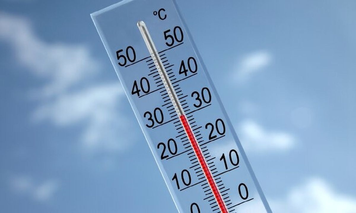 دمای هوا در لرستان کاهش می یابد