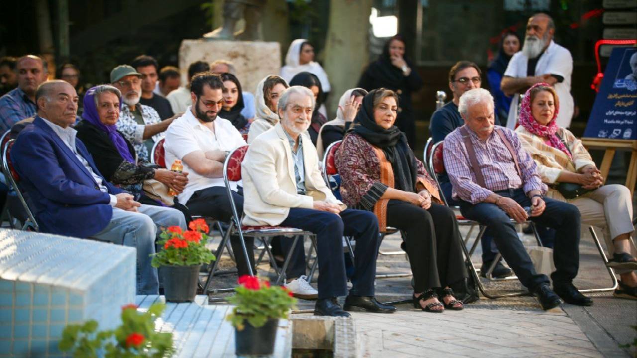عزت الله انتظامی انسانی زندگی آفرین بود
