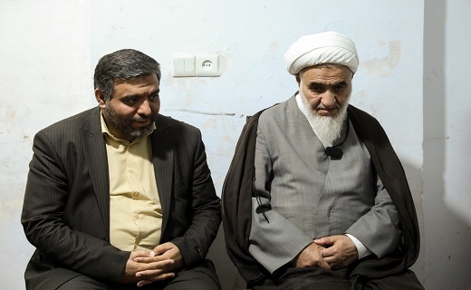 دیدار امام جمعه قزوین با خانواده&zwnj;های کم&zwnj;برخوردار سادات+ تصاویر