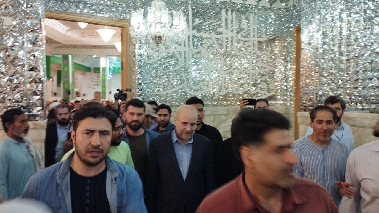 قالیباف به زیارت حرم مطهر حضرت فاطمه معصومه (س) مشرف شد