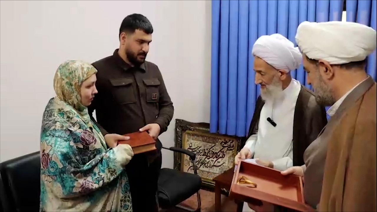 تشرف بانوی روسی به اسلام