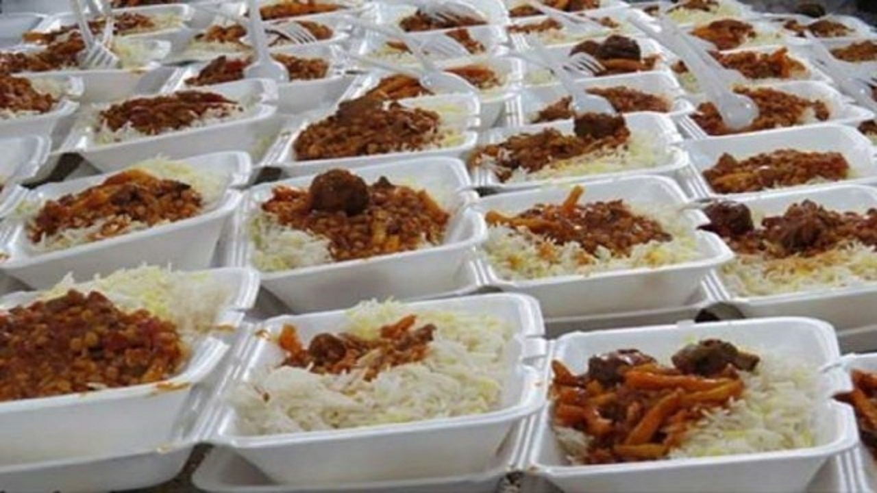 اجرای پویش اطعام و احسان حسینی در سمنان