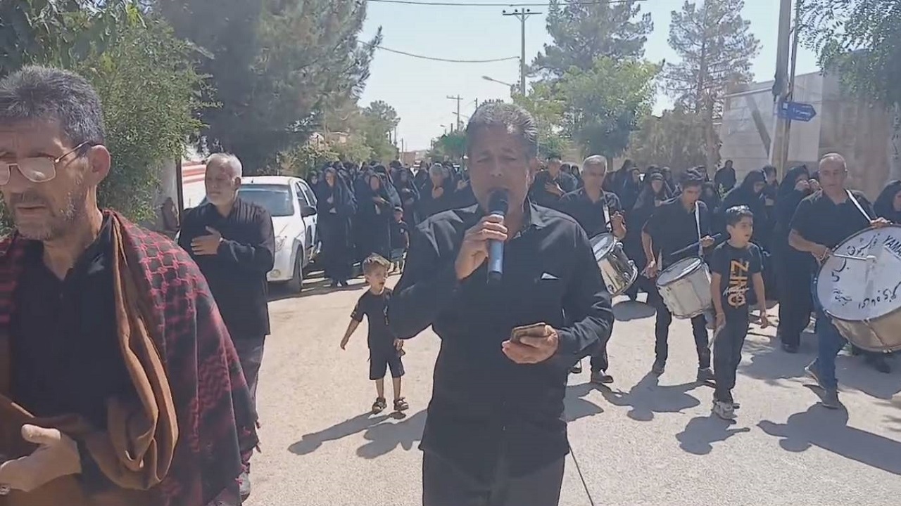 بخش هایی از مراسم سوگواری شهادت امام چهارم شیعیان در روستای رقه