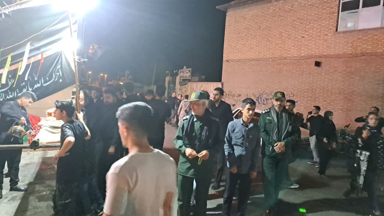 پذیرایی از عزاداران حسینی