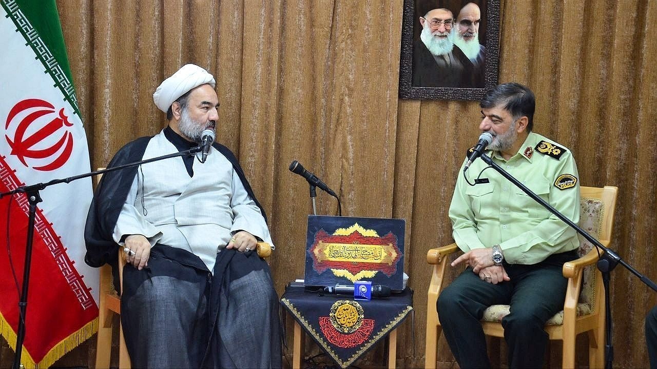 کار انتظامی منحصر به فرد و سخت است/پارسال ۹۳ نفر در راه تامین امنیت کشور شهید شدند
