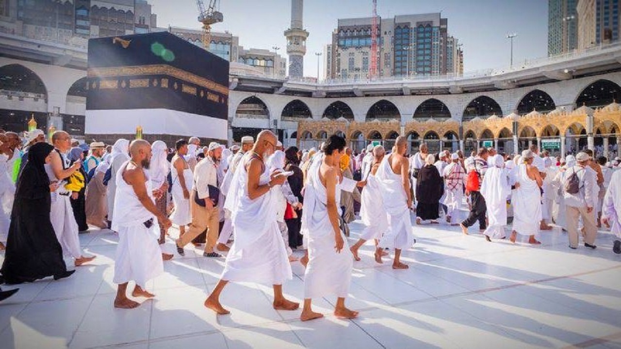 تشرف ۲۳۹۹ نفر از قم به حج تمتع
